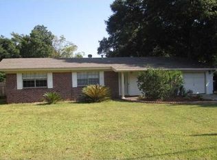 217 Bayou Woods Dr NW, Fort Walton Beach, FL 32548