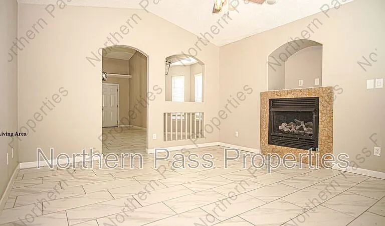 12908 Tierra Salas — Photo 3