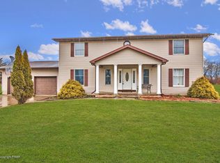 158 Switzgabel Dr, Brodheadsville, PA 18322