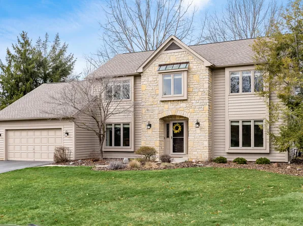 8775 Tayport Dr, Dublin, OH 43017