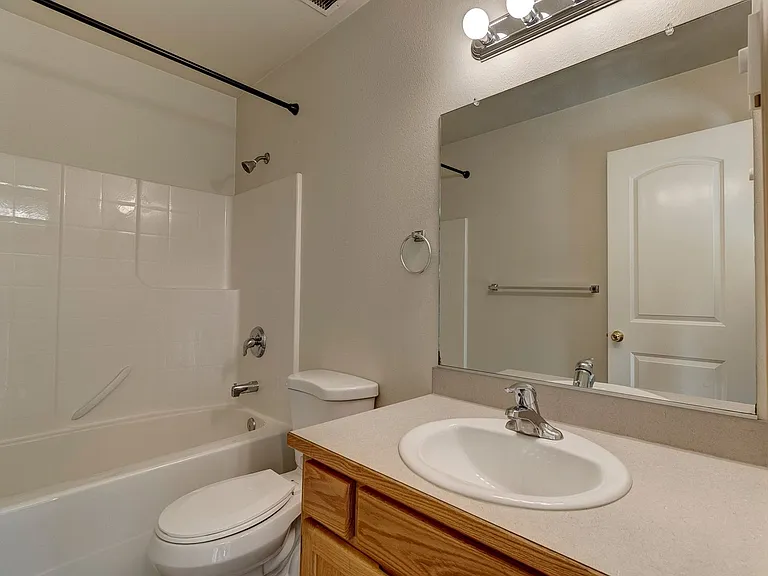 1670 SW Mulberry Pl #B303 — Photo 16