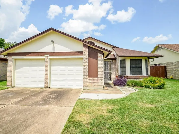 12322 Tambourine Dr, Stafford, TX 77477