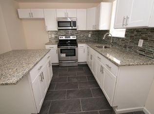 847 S 56th St, Philadelphia, PA 19143