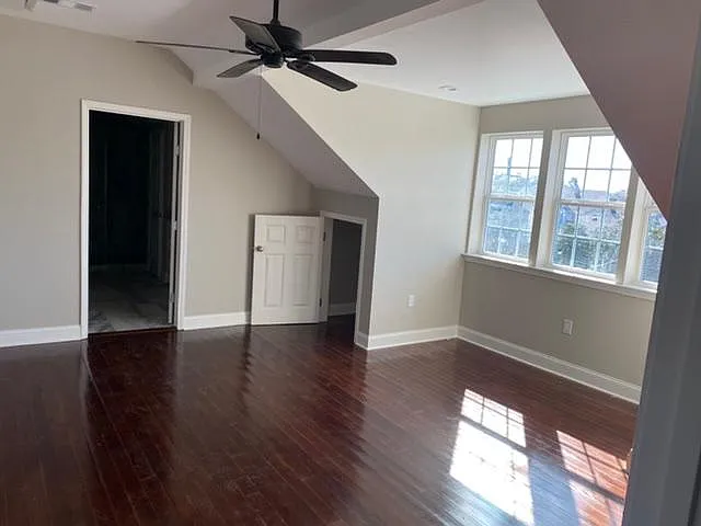 3 bed, 3000 sqft, $3,500 — Photo 4