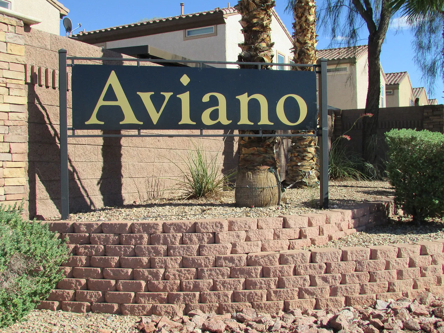3 bed, 2.5 bath, 1480 sqft, $1,730 — Photo 1