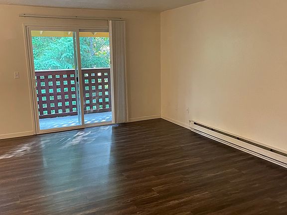2nd image of 2008 Evergreen Park Dr SW #205