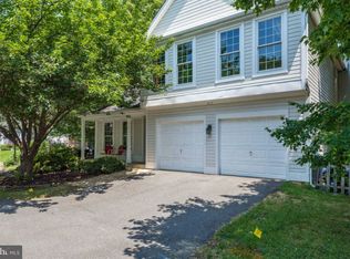 417 Foxridge Dr SW, Leesburg, VA