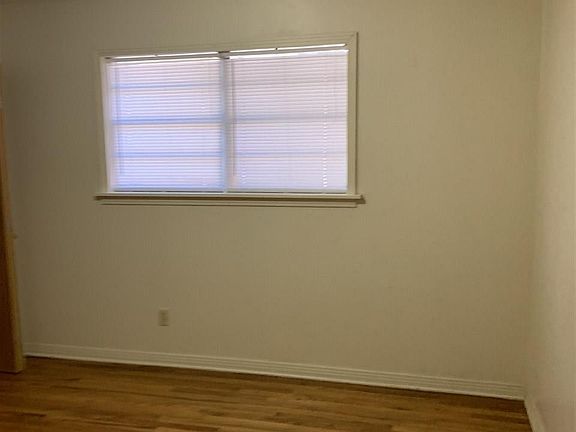 5th image of 6204 Dollarway Rd