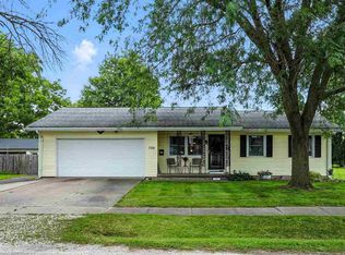 708 S 8th Ave, Washington, IA 52353