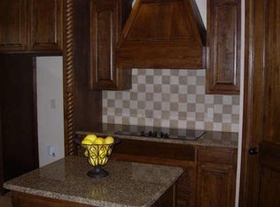 101 Daily Double Dr, Benbrook, TX 76126