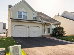 28 Bailly Dr, Burlington, NJ