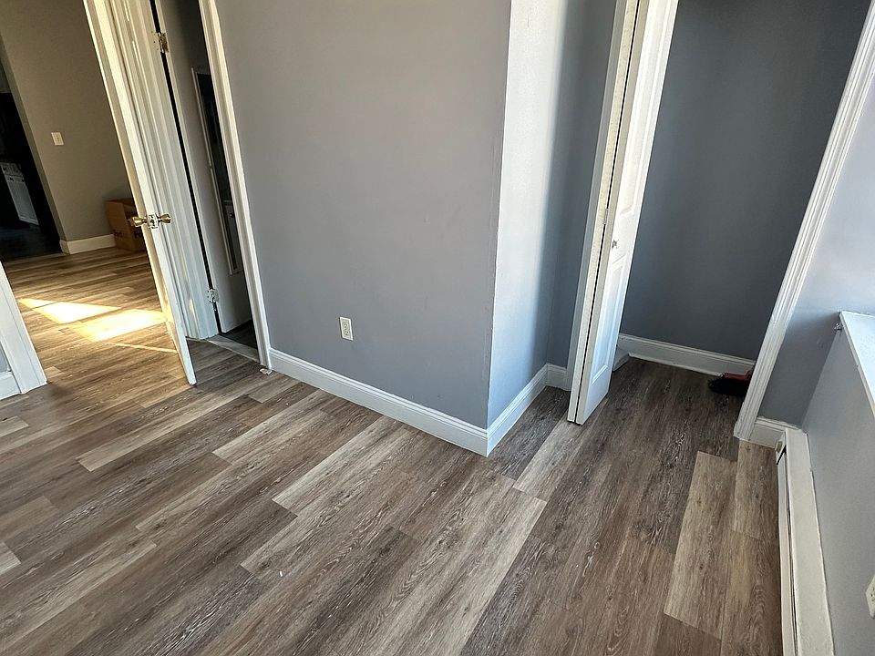 2nd image of 305 49th St #3A