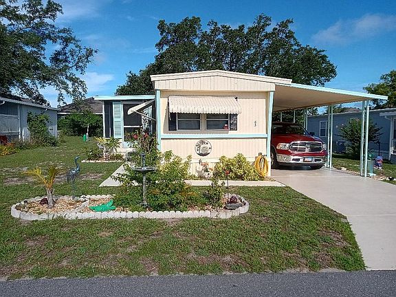 3rd image of 83 Misty Meadow Rd