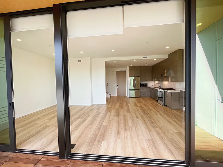 2515 El Camino Real #7 — Photo 11