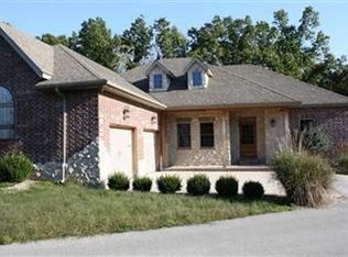 1076 Pebble Creek Rd, Nixa, MO 65714