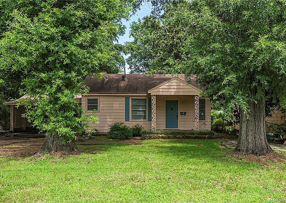 1st image of 4021 Curtis Ln