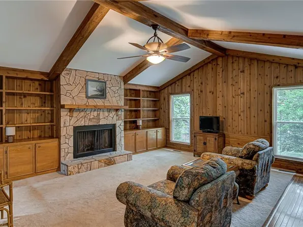 228 Brambleton Ct, Winston Salem, NC 27106