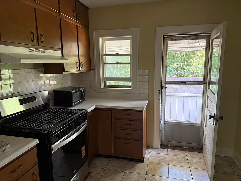 132 Crescent Dr #U — Photo 13