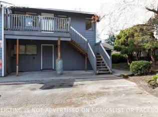 690 Pearl Pl APT 3, Bremerton, WA 98310
