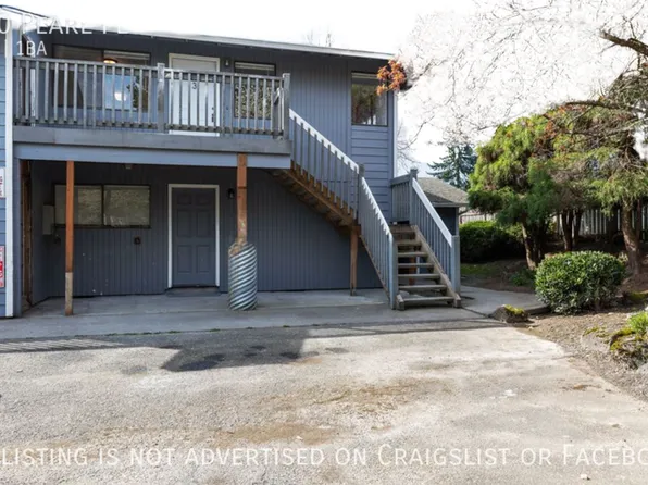 690 Pearl Pl APT 3, Bremerton, WA 98310