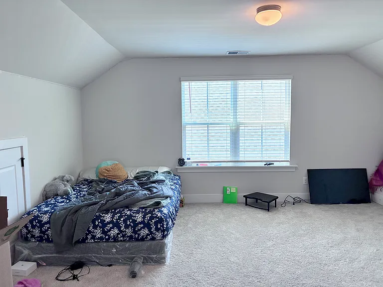 2033 Florine Dr — Photo 34
