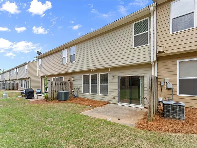 1867 Ellison Lakes Ct NW #21 — Photo 23