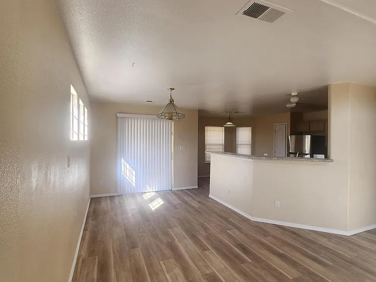 4220 Packaway Rd NW — Photo 4