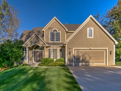 10303 River Hills Ct, Parkville, MO, 64152