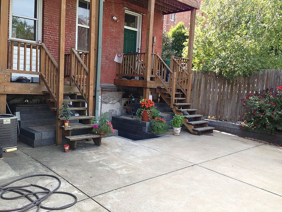 1st image of 719 Soulard St