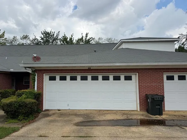 614 E Thach Ave, Auburn, AL 36830