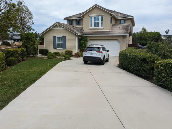 1280 Hagen Oakes Ct, Escondido, CA 92026