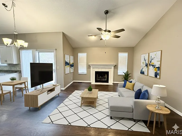 9 Jason Dr — Photo 8