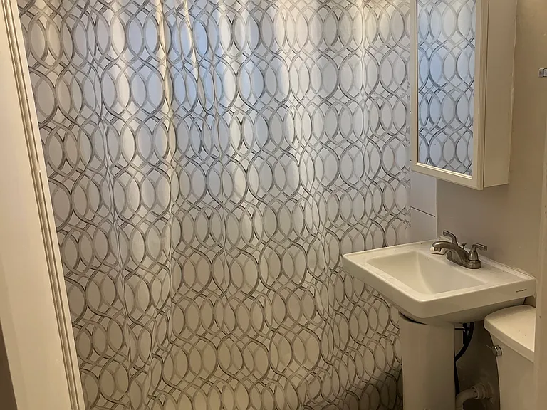 3325 W 61st Pl #B1 — Photo 2