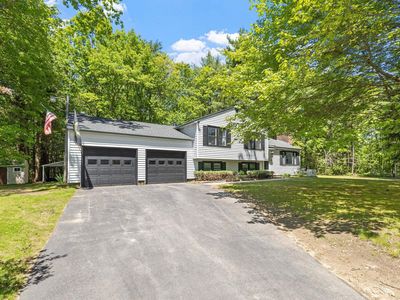 2 Rosewood Drive, Bow, NH, 03304