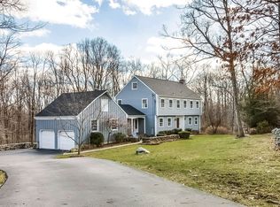 14 Pin Oak Ln, Wilton, CT 06897