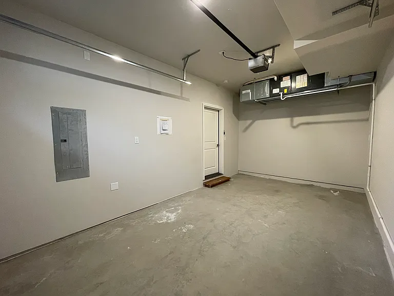 1030 Finch Ln #H — Photo 37