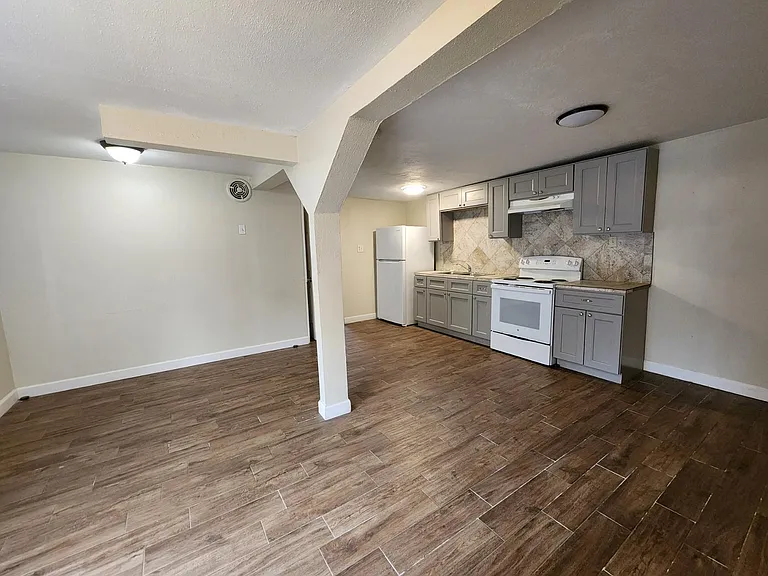 4203 Polk St #A — Photo 6