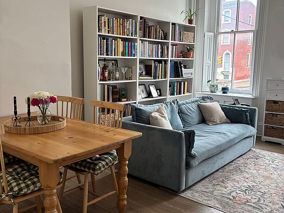 3rd image of 2038 Spring Garden St APT 2
