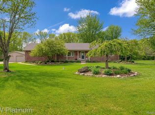 26050 Irwin Rd, Richmond, MI 48062