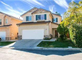 160 Macademia Ln, Simi Valley, CA 93065