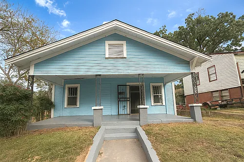 1217 Forrest St Photo 1