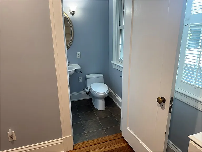 703 Saint James St — Photo 42