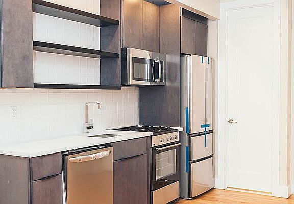 3rd image of 189 Johnson Ave #3D
