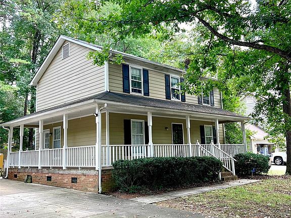 3rd image of 2716 Kilmarnock Ct
