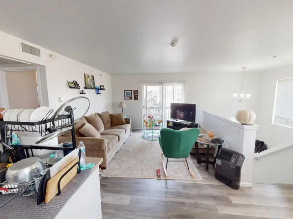 127 Jules Dr Unit G-204, Gypsum, CO 81637