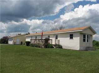 5524 Burgess Dr, Middlesex, NY 14507