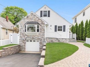 96 Stelling Ave, Maywood, NJ 07607