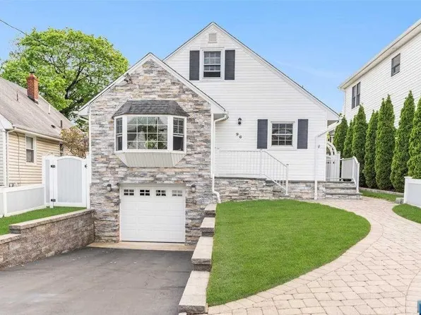 96 Stelling Ave, Maywood, NJ 07607