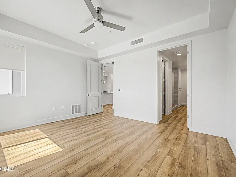 3131 N Central Ave #6020 — Photo 8