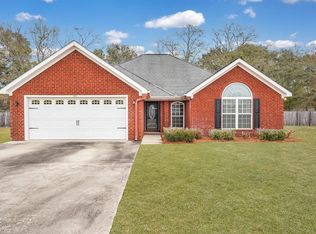 345 Winchester Way SE, Allenhurst, GA 31301